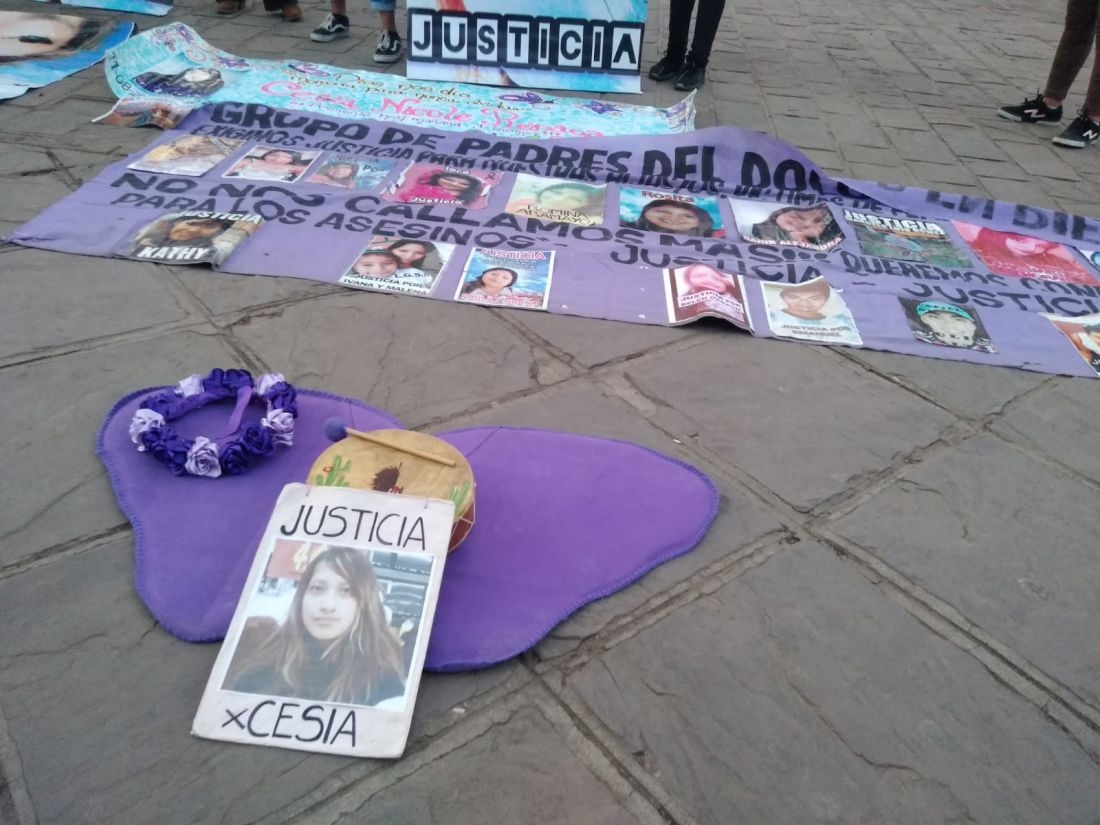 Un poco de justicia: revocaron el sobreseimiento de los cómplices del femicida de Cesia Reinaga