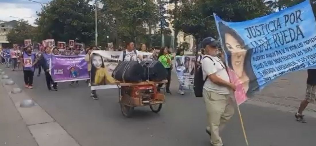 Familiares víctimas de casos de femicidios, homicidios reclaman justicia en Jujuy
