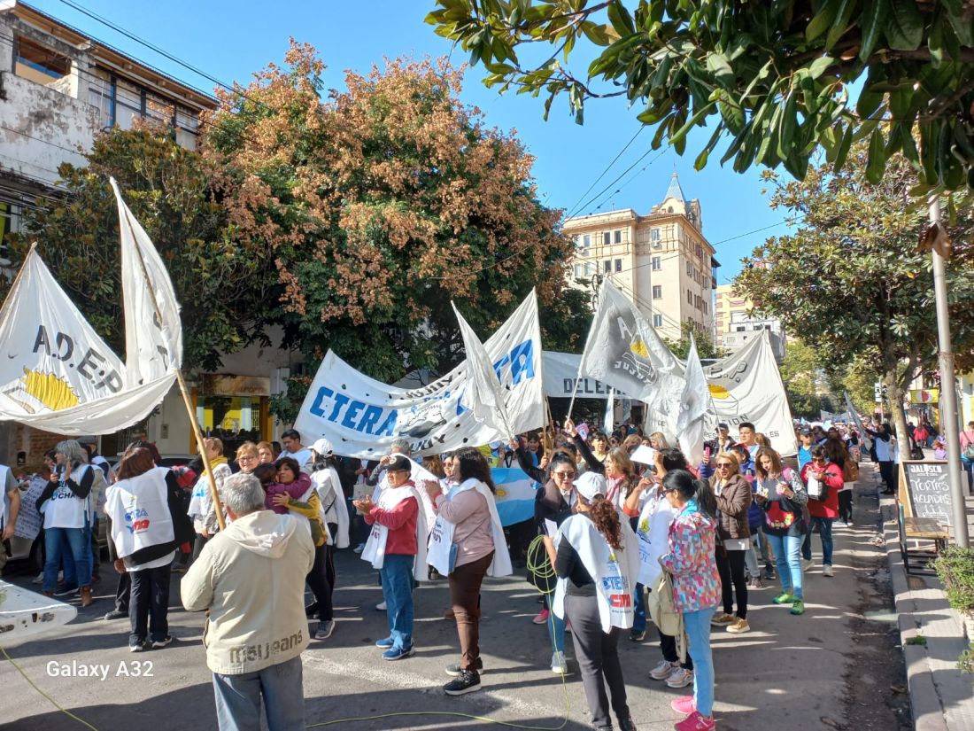 Exitoso paro de docentes en Jujuy, hay un 90% de acatamiento