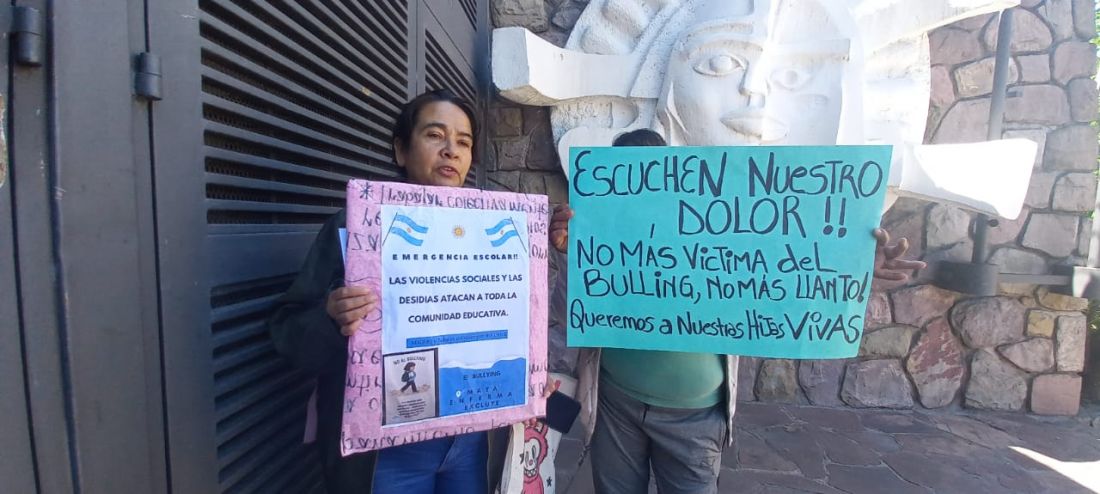 “Los niños se están autolesionando”, familiares de víctimas del bullying esperan que haya una ley