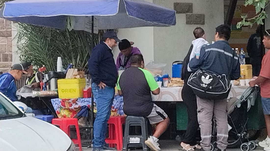 Un nuevo operativo contra vendedores ambulantes, esta vez en el Hospital Pablo Soria