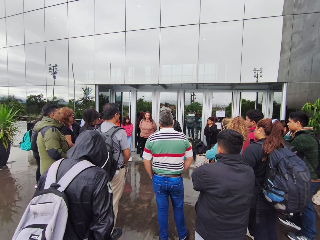 Docentes de Catua solicitaron garantías de traslado y condiciones laborales