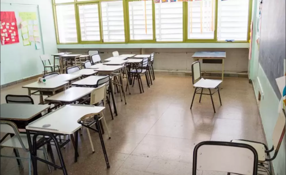 La ministra de Educación indicó que se garantizó las condiciones para el inicio de clases, docentes ratifican el paro