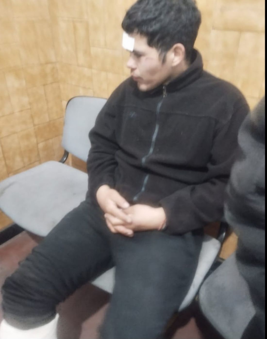 Policías juzgados por aplicar "tortura" a un joven con discapacidad