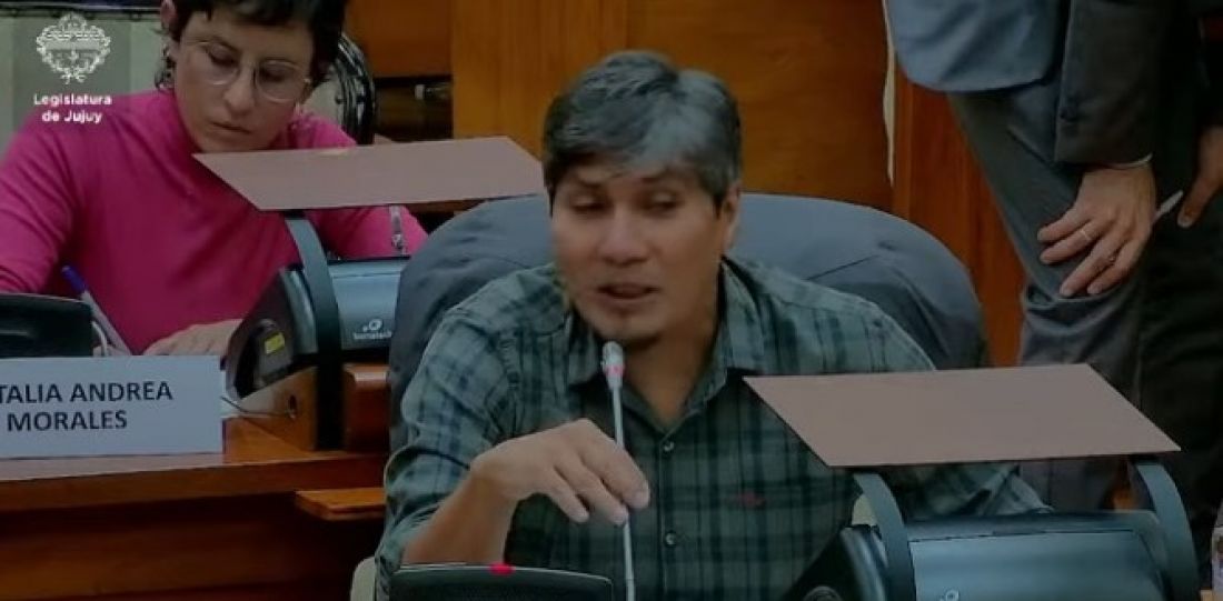 Doble discurso de LLA y traición del PJ, Vilca: "Necesitamos un nuevo movimiento histórico que organice el poder de la clase trabajadora"