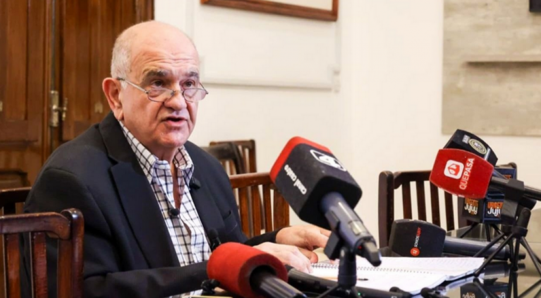 Una conferencia de prensa para medios oficialistas, el gobierno de Sadir impidió el ingreso de una periodista