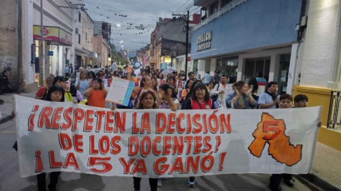 Cartelazo y abrazo simbólico en ADEP, la Junta Electoral sigue sin convocar a elecciones