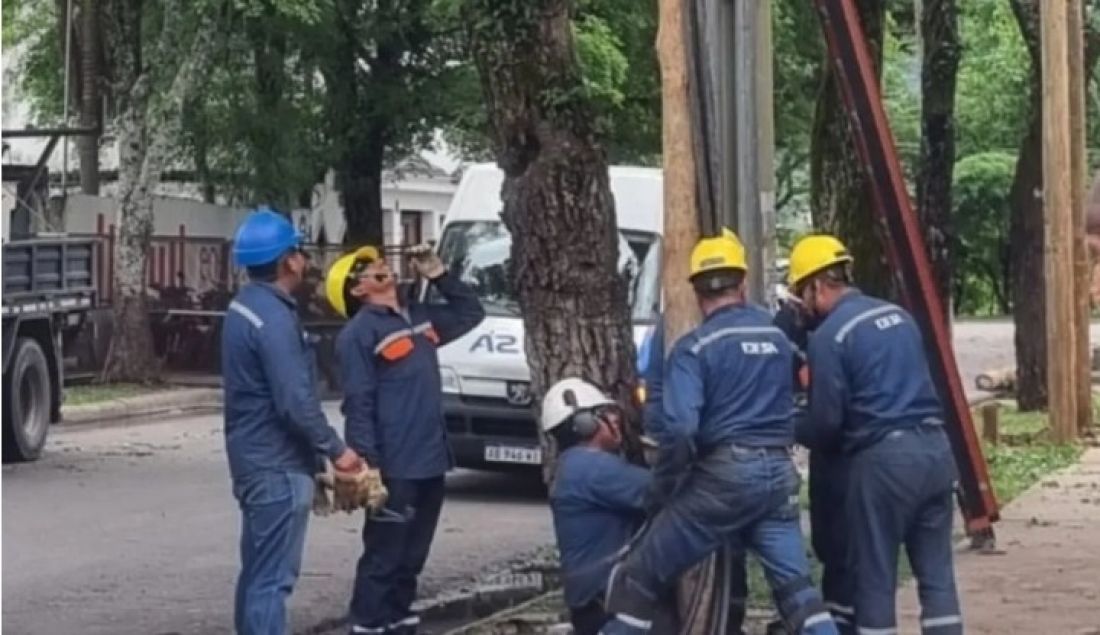 Bajas de tensión permanentes en Villa Jardín de Reyes, EJESA brinda como solución desenchufar electrodomésticos