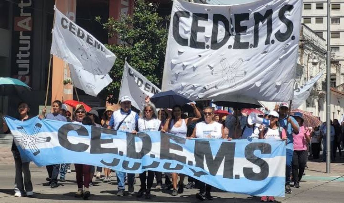 El gobierno pretende arreglar a trabajadores pagando el 4% en un solo tramo, docentes ya decidieron no iniciar las clases