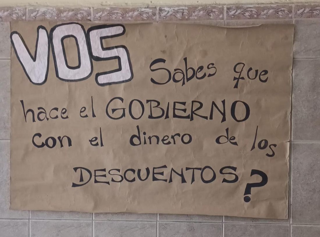 El gobierno de Sadir contra docentes, descuentos de hasta 700 mil pesos y apertura de sumarios