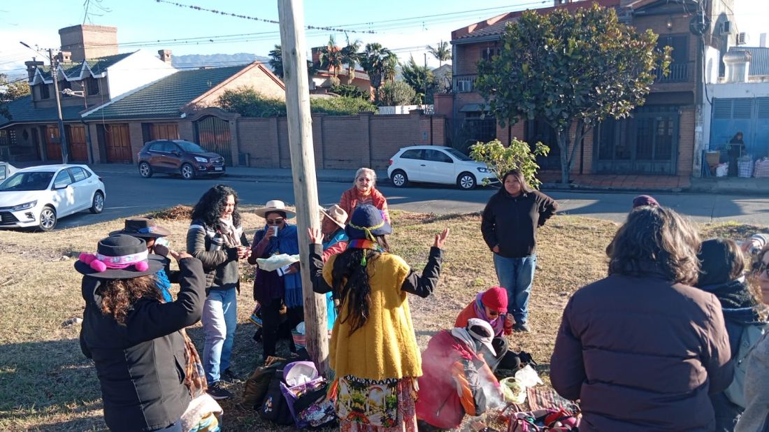 Warmis en defensa de la Pachamama, movilización en la capital jujeña y conversatorio