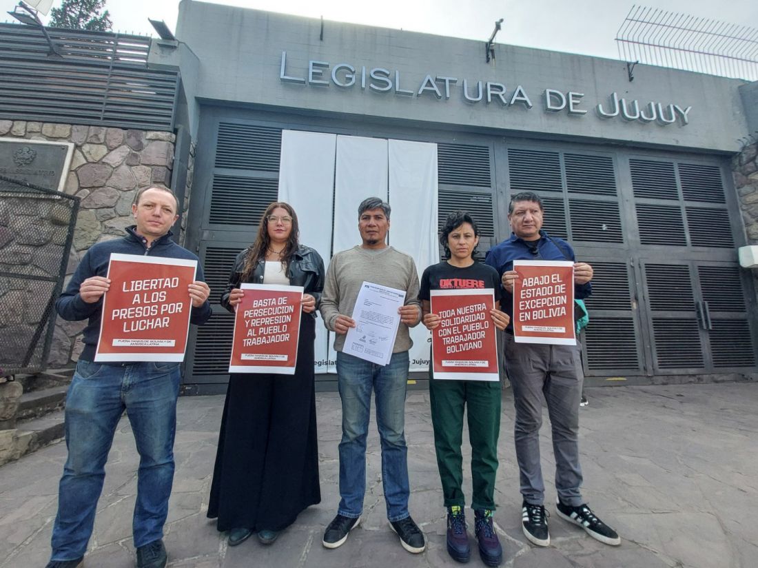 La izquierda lleva el repudio al estado de excepción en Bolivia